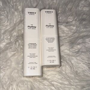 The Brightening Face & Body Serum — White